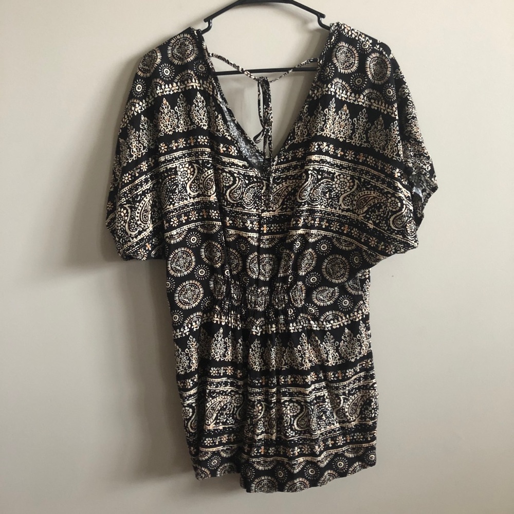 Forever 21 Romper - Picture 4 of 6